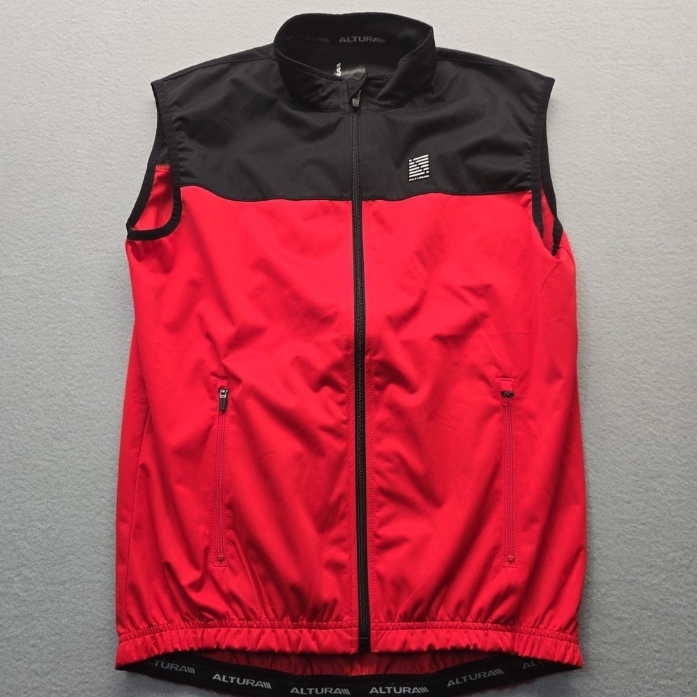 Men's Altura Firestorm‎ Cycle Bicycle Vest Gilet Size S Red Black Technical Wear